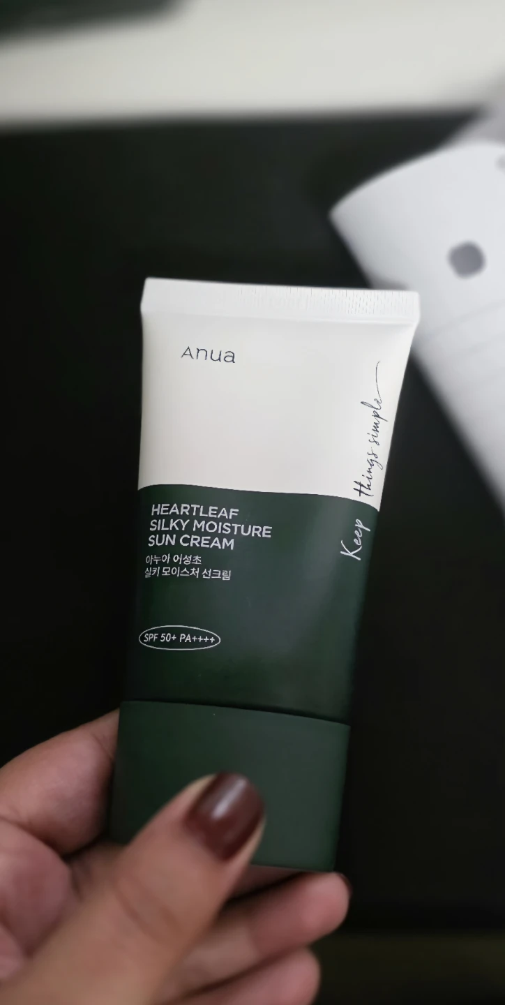 Anua Heartleaf Moisture Sun Cream SPF 50+ - photo 2