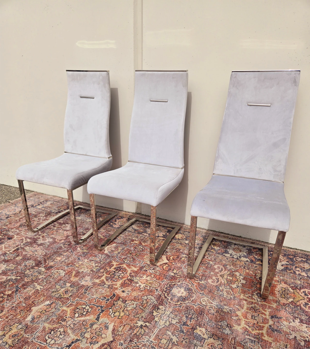 Set Of 3 Light Grey Dining Chairs With Chrome Base - photo 3