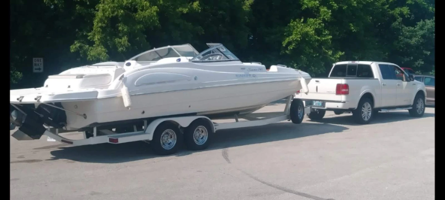 Rinker Siesta 243 Boat with Swim Platform - photo 2