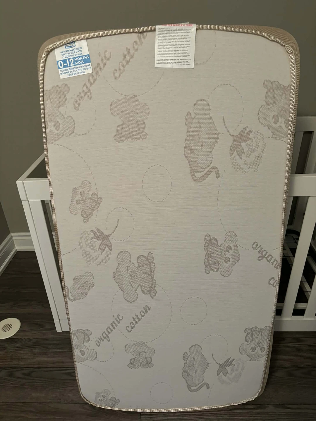 Baby Crib and Matress - photo 2