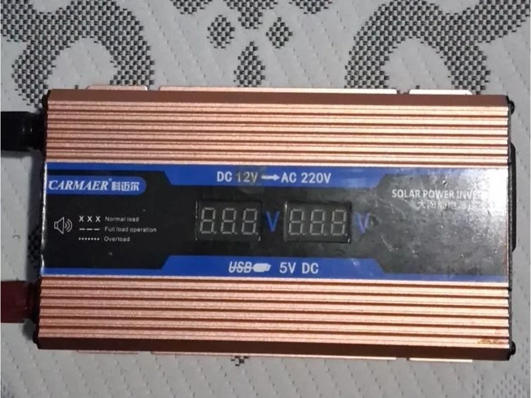 CARMAER Solar Power Inverter DC 12V to AC 220V