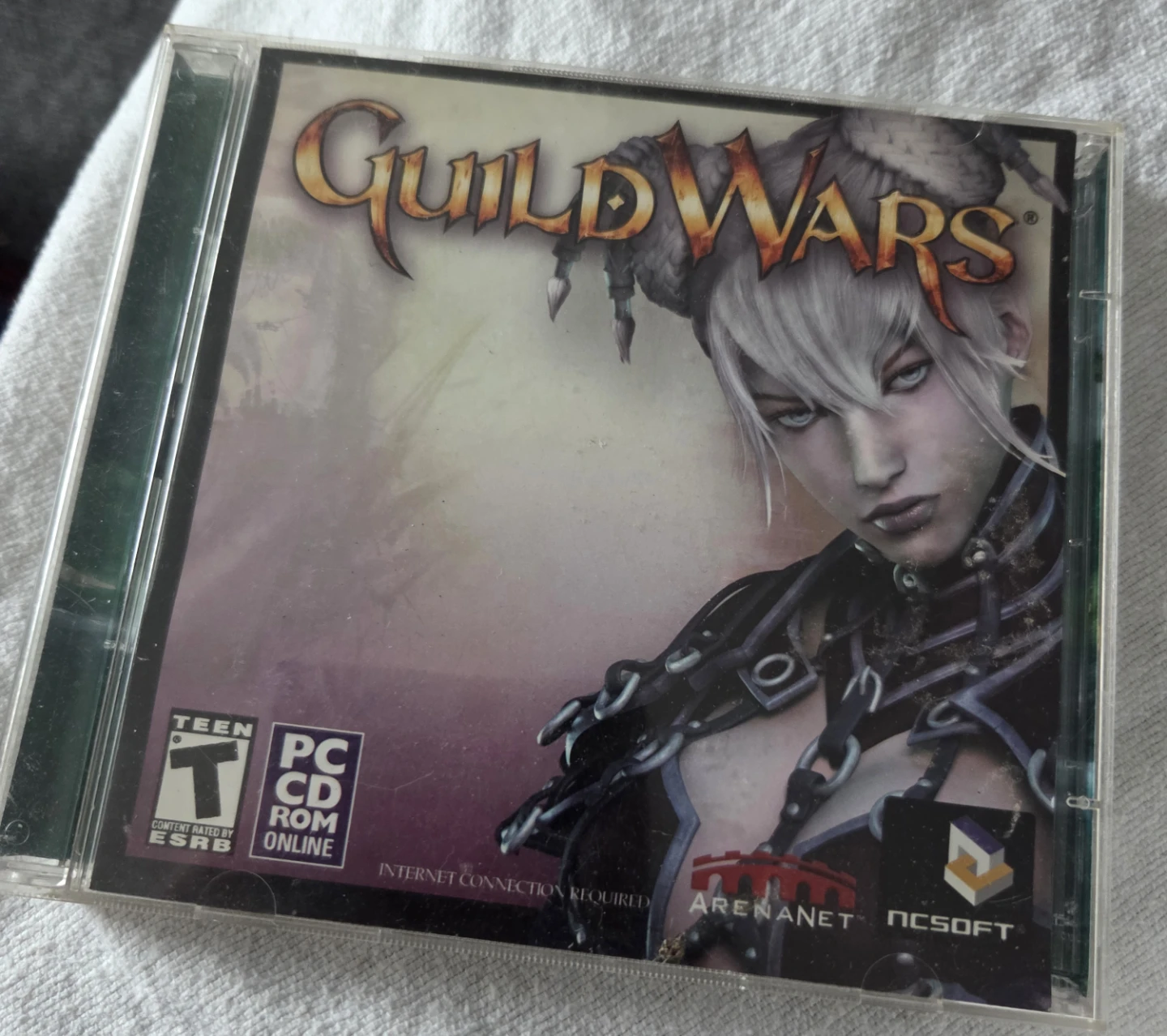 #🤎FREE Guild Wars PC CD-ROM Game