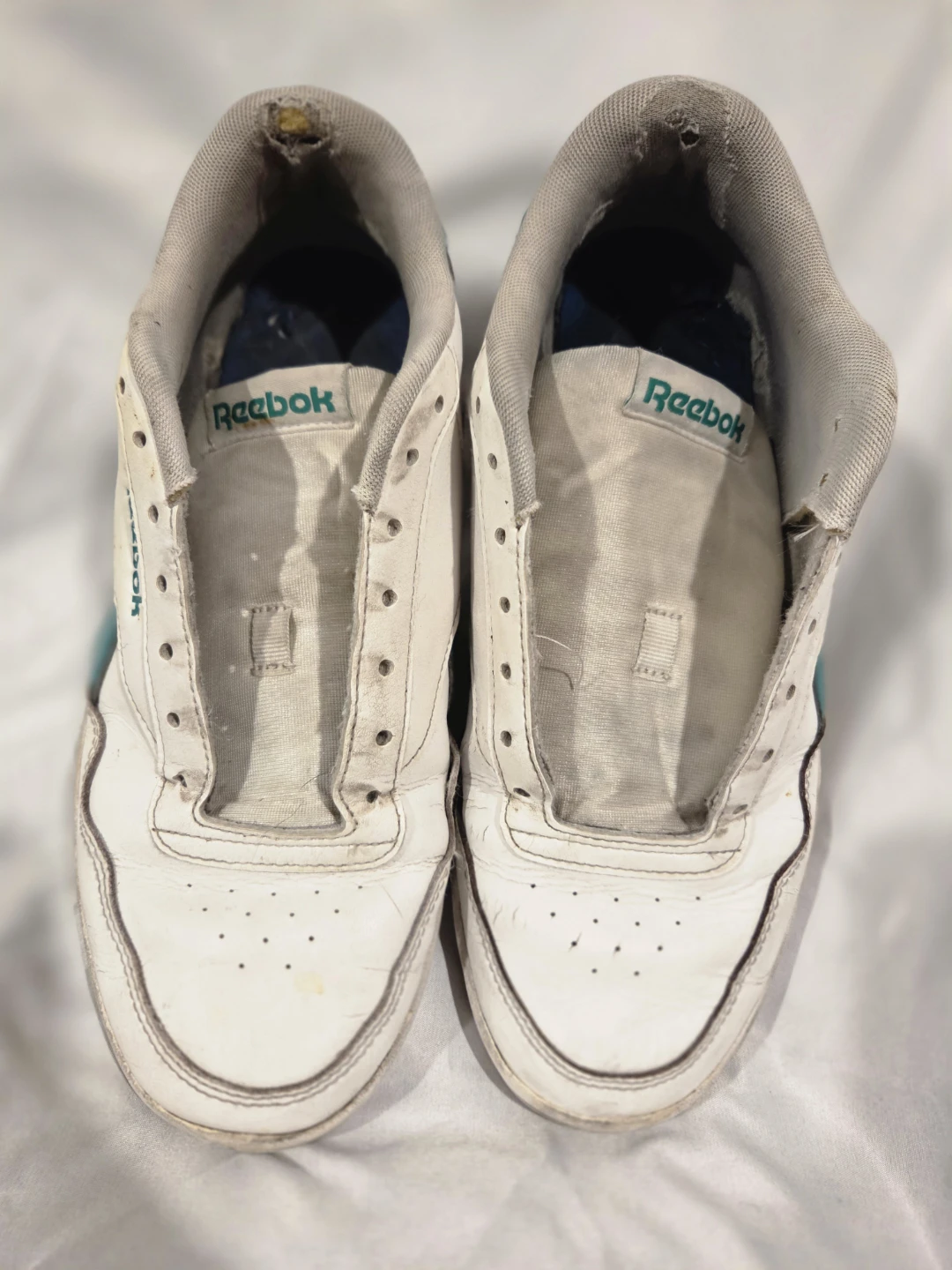Reebok White and Teal Sneakers - photo 3