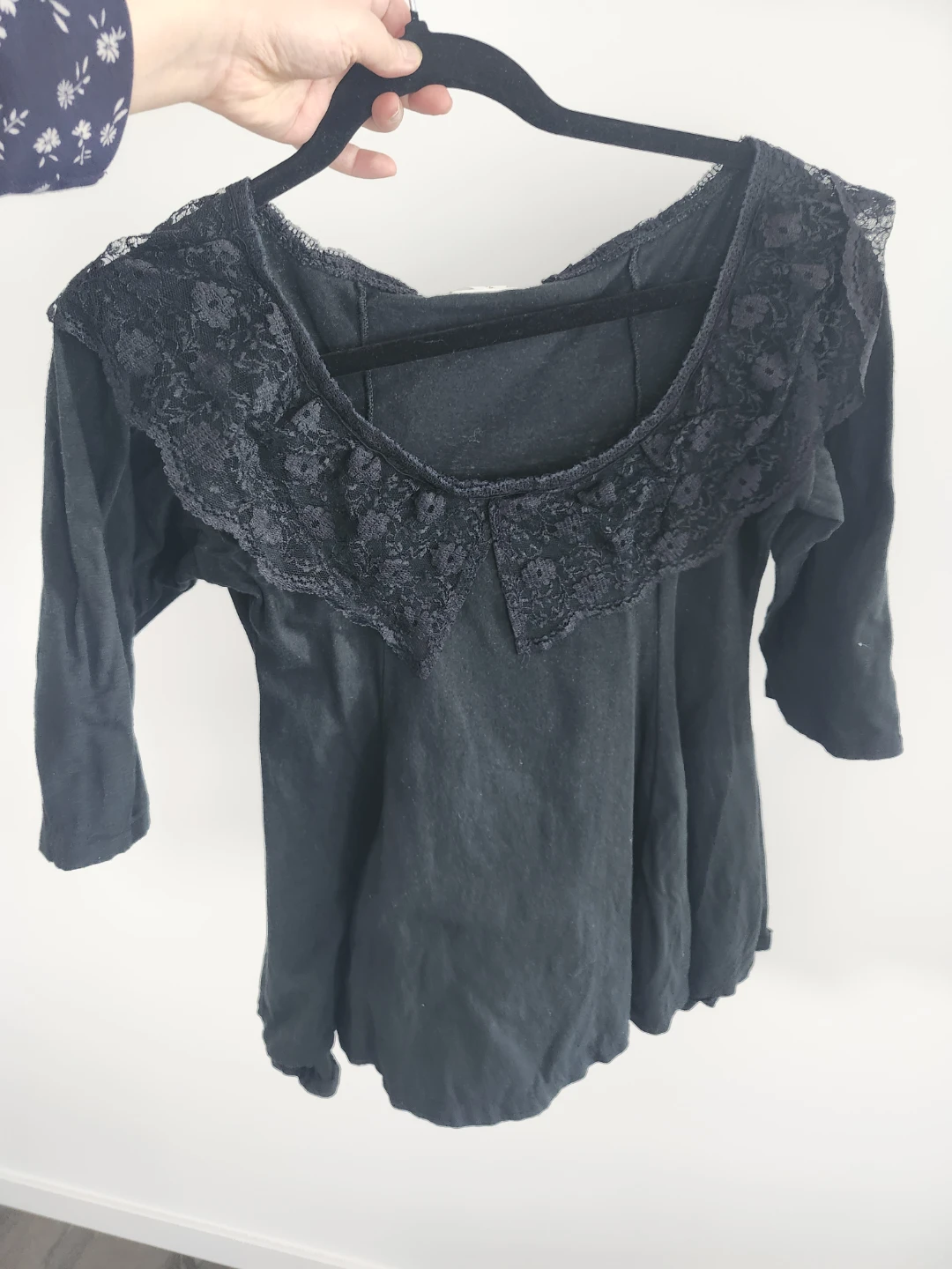 Vintage Black Lace Trim Cotton Top - photo 4