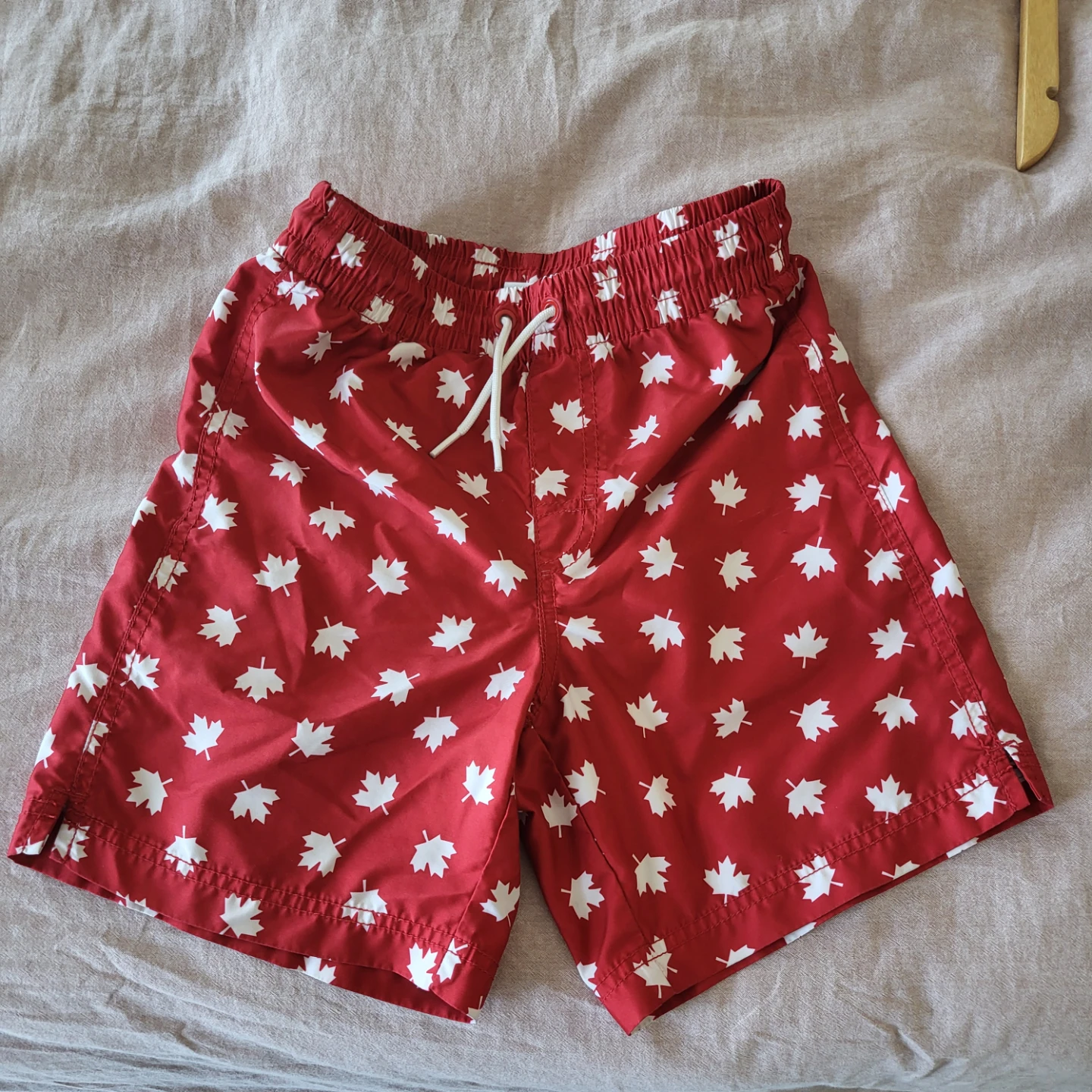 Youth Red Maple Leaf Swim Trunks: Size Large (10-12)