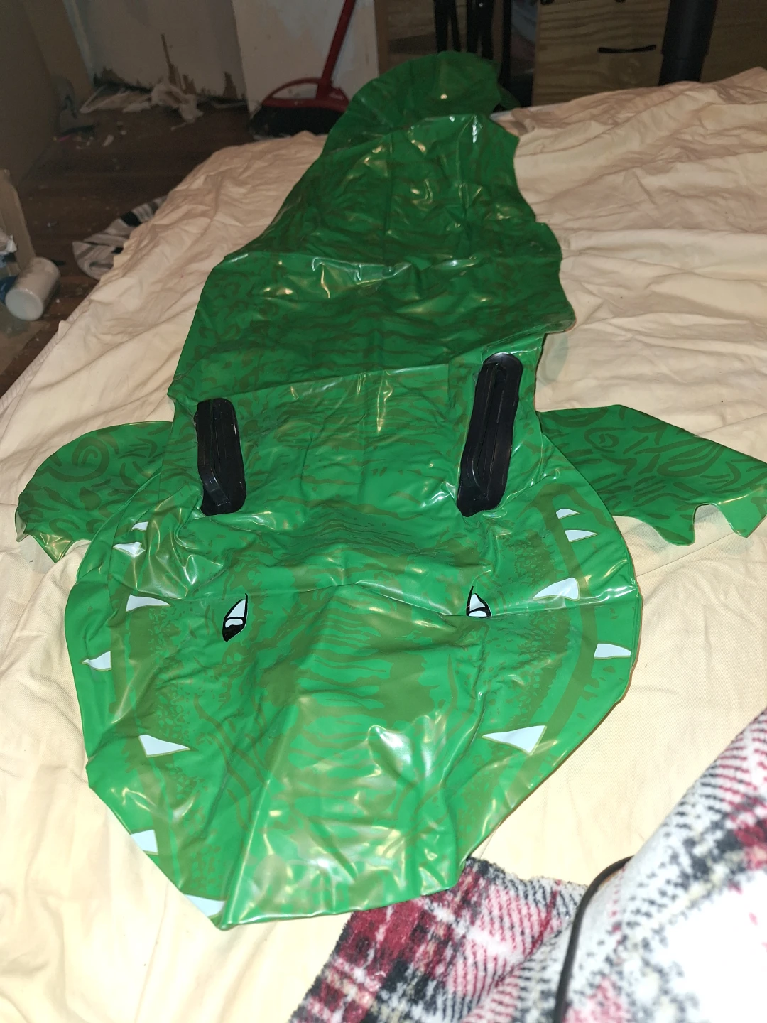 Green Inflatable Alligator Toy