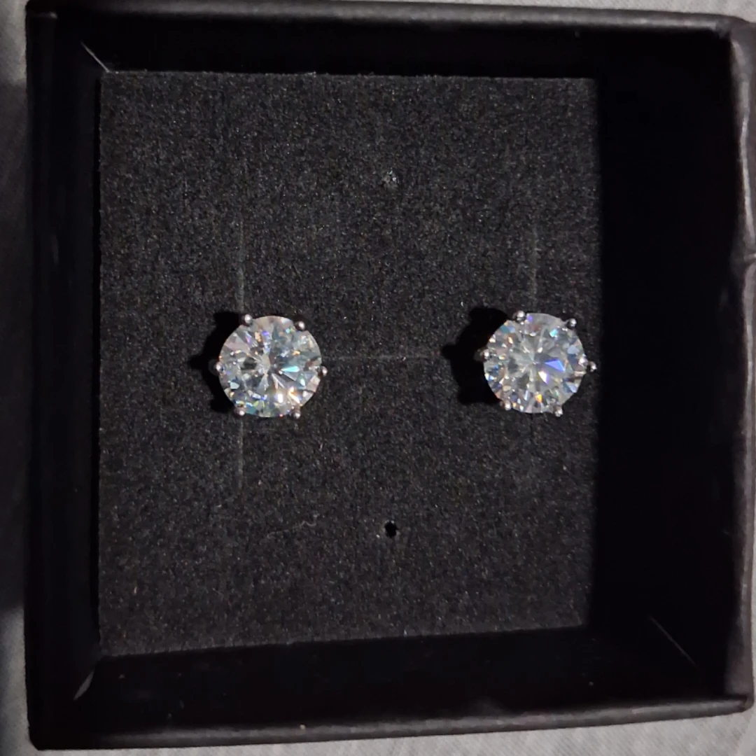 Moissanite Round Brilliant Gemstone with GRA Certificate - photo 2