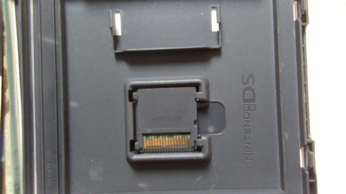 Nintendo DS The Legend of Zelda Phantom Hourglass Game - photo 3