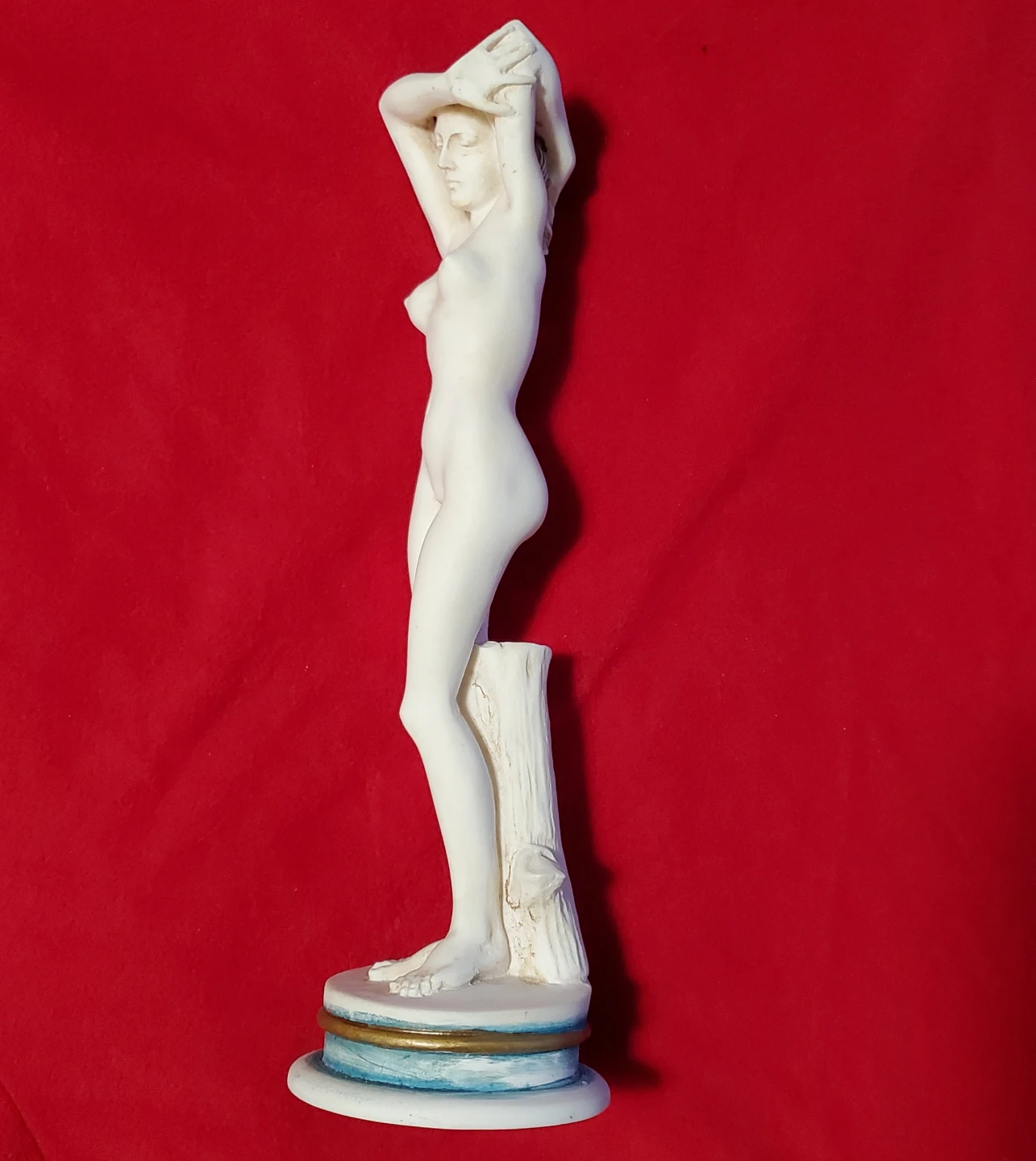 Cast Alabaster Statue (9.25") - photo 3