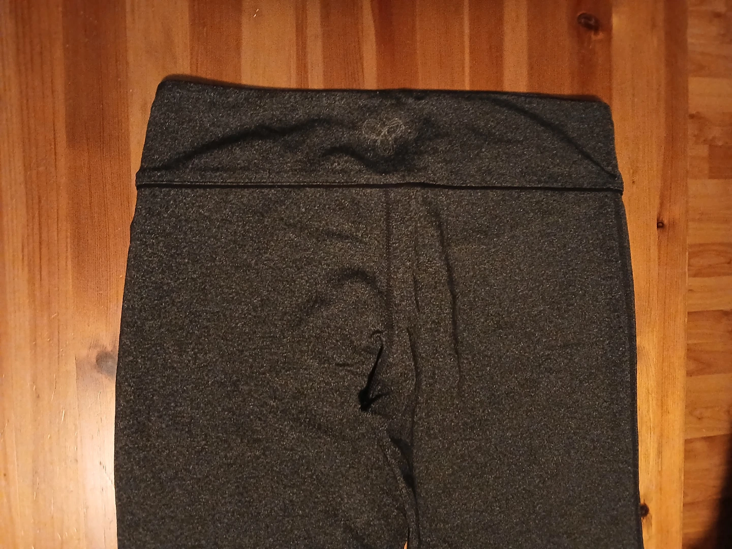 TNA Grey Flare Yoga Pants - photo 2