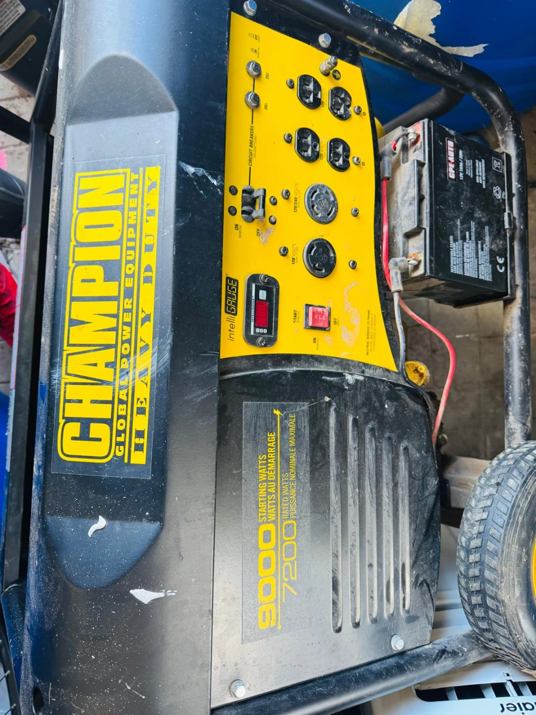 Champion 9000 Starting Watts Generator - photo 2