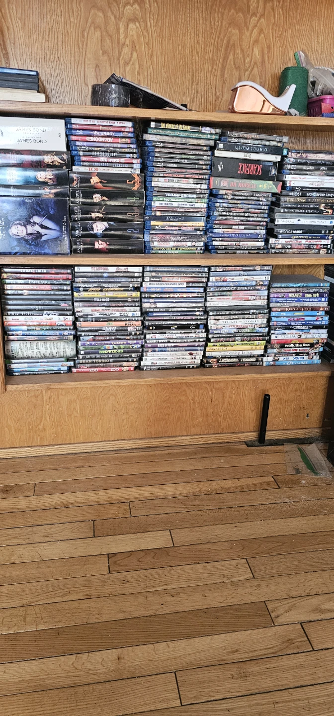 Collection of DVDs and Blu-rays - photo 2