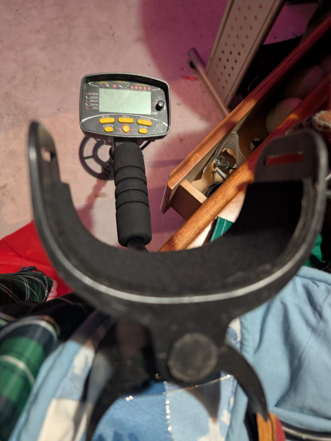 Metal Detector - photo 4