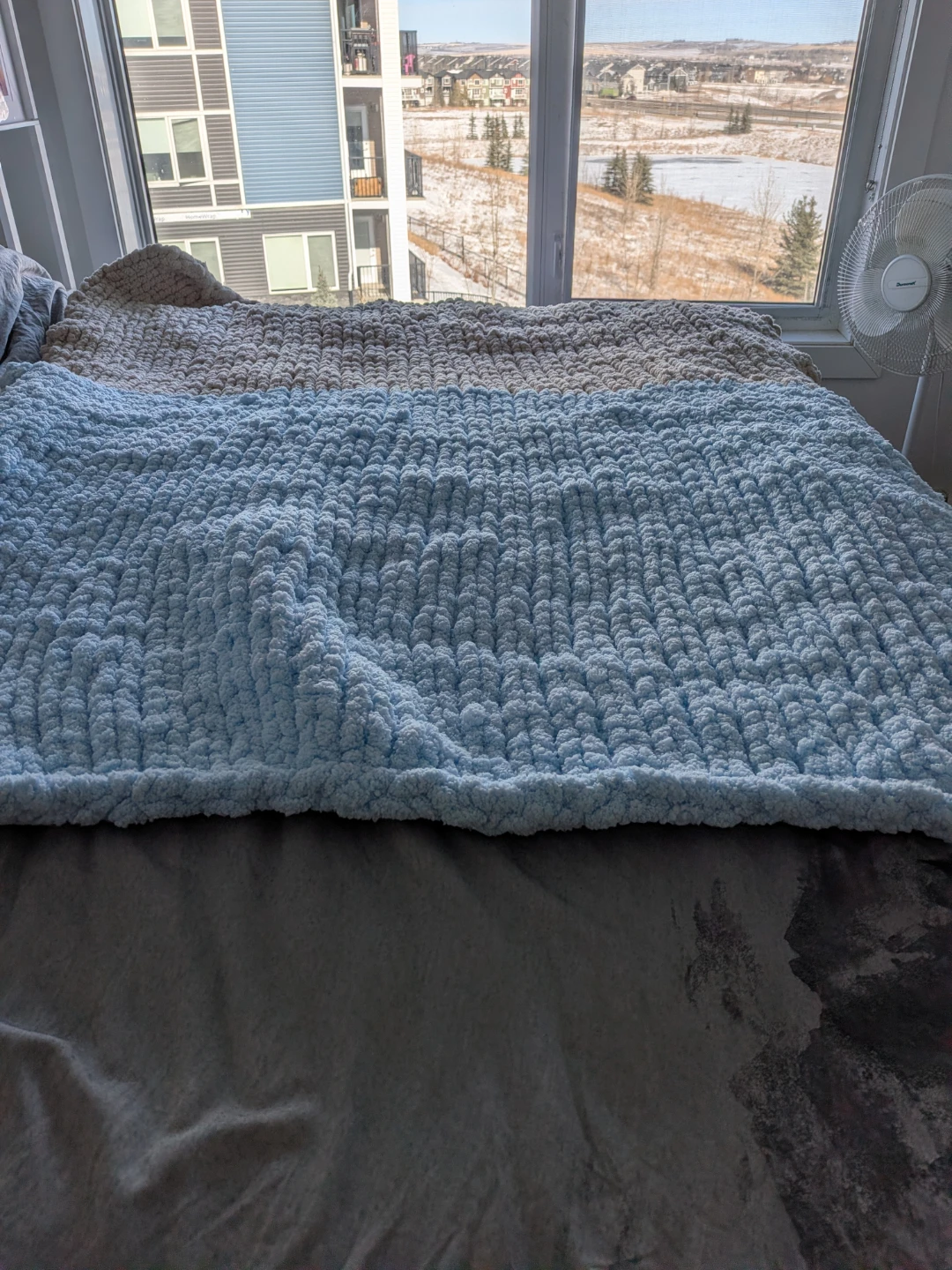 Chunky Knit Blanket - Blue and Beige