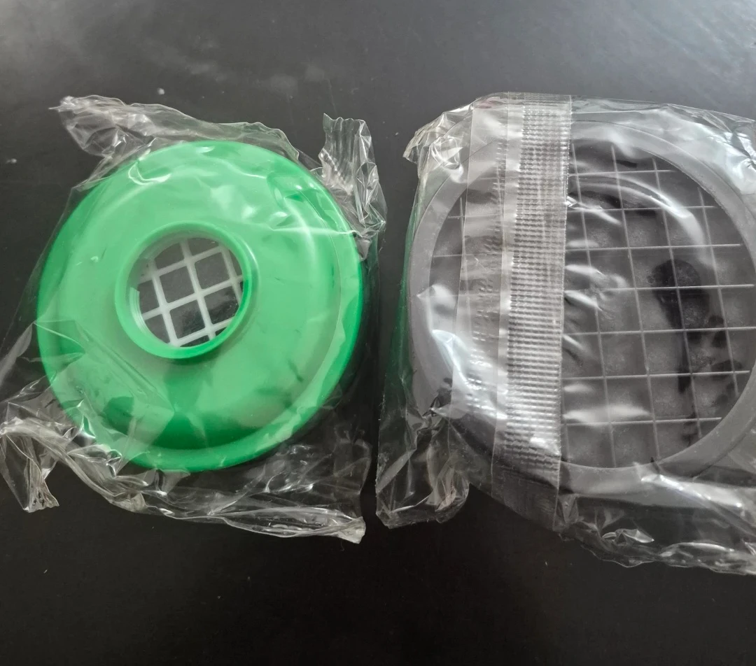 Honeywell North Respirator Mask with Cartridges - photo 4