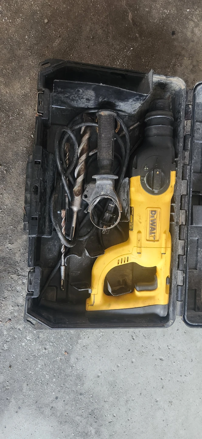 DEWALT Rotary Hammer Drill with Case and Bits