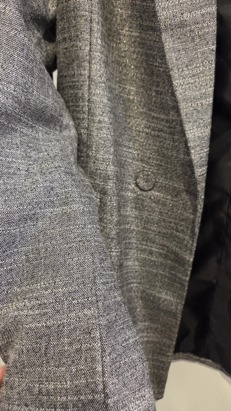 DYNAMITE Grey Shimmery Blazer LG - photo 2