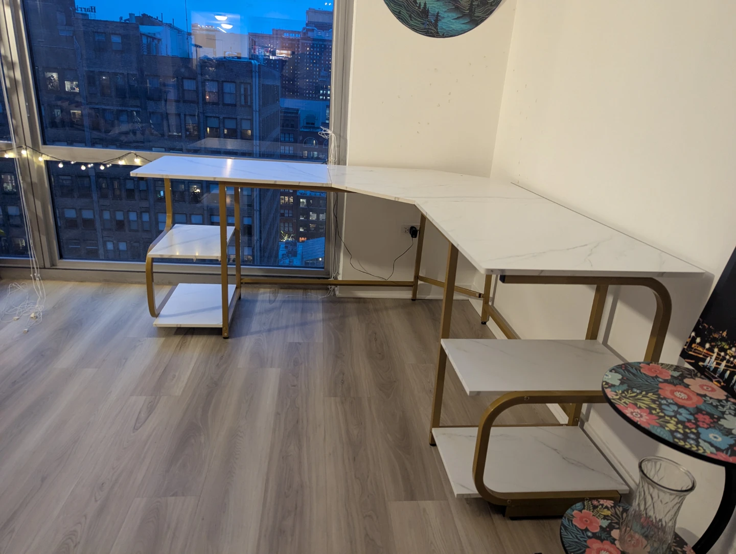 L-Shaped Desk with Shelving - White Marble Finish - photo 2