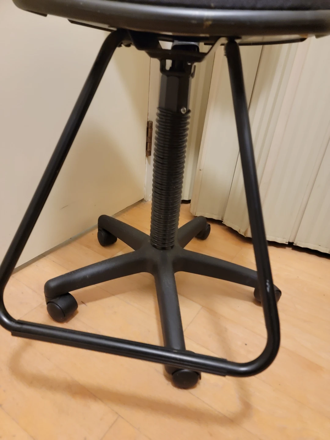 Black Office/drafting Chair - photo 2