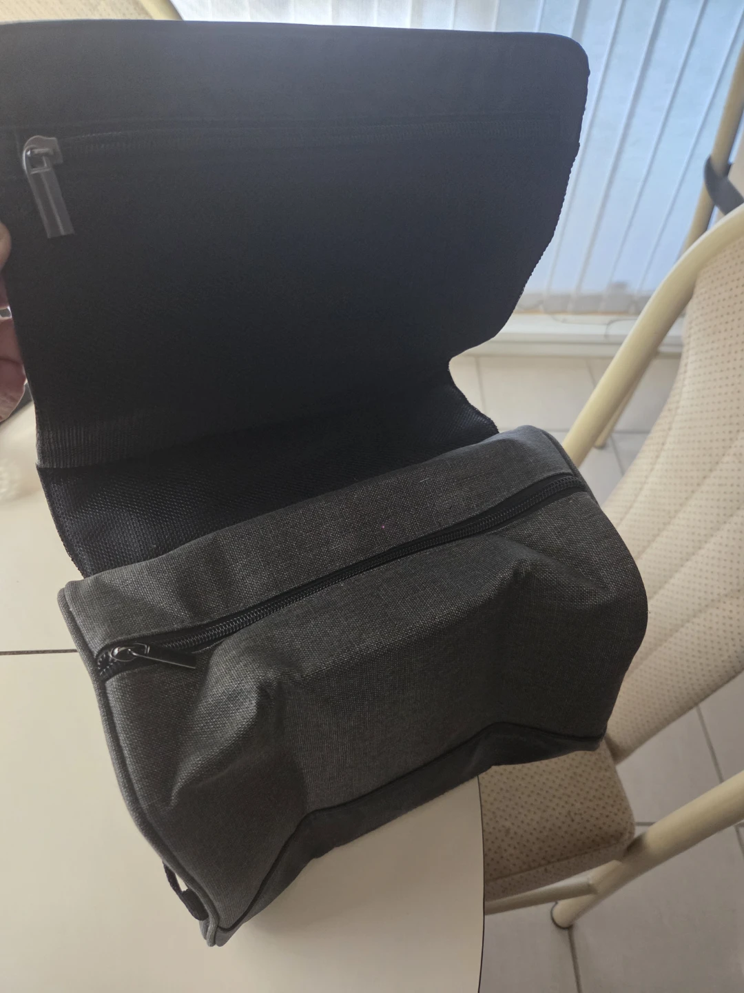 BOSS Hugo Boss Toiletry Travel Bag. NEW.  Large size. Foldable