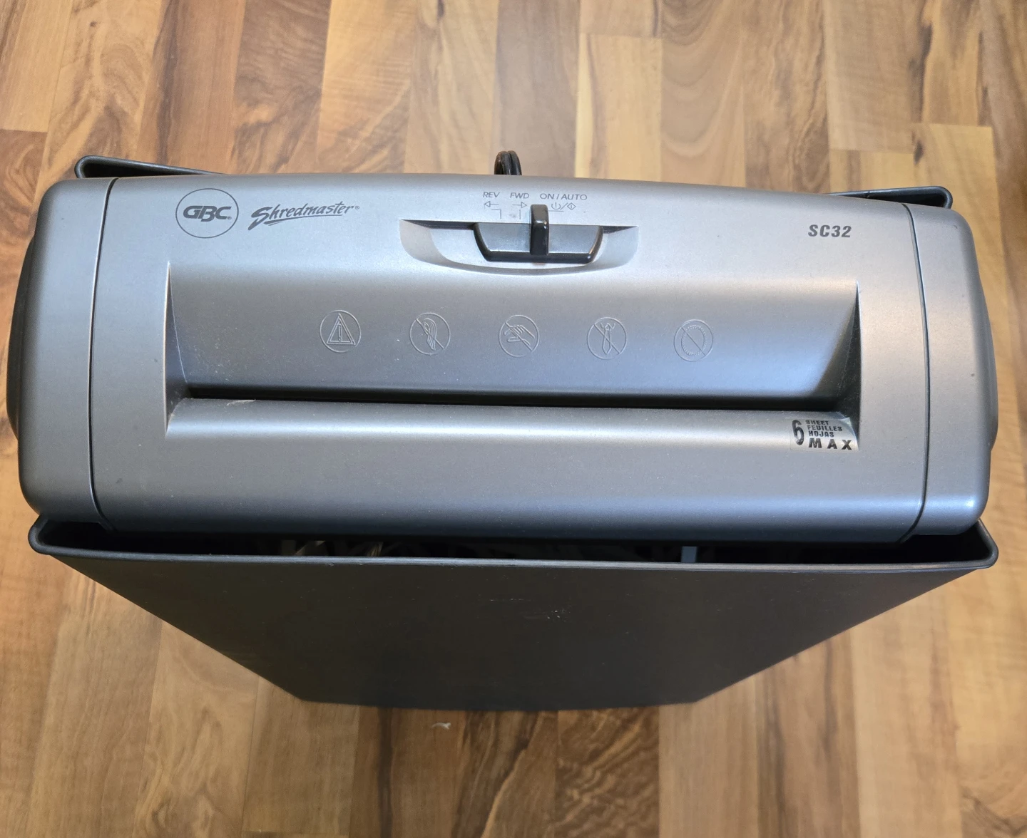 GBC Shredmaster SC32 Personal Shredder