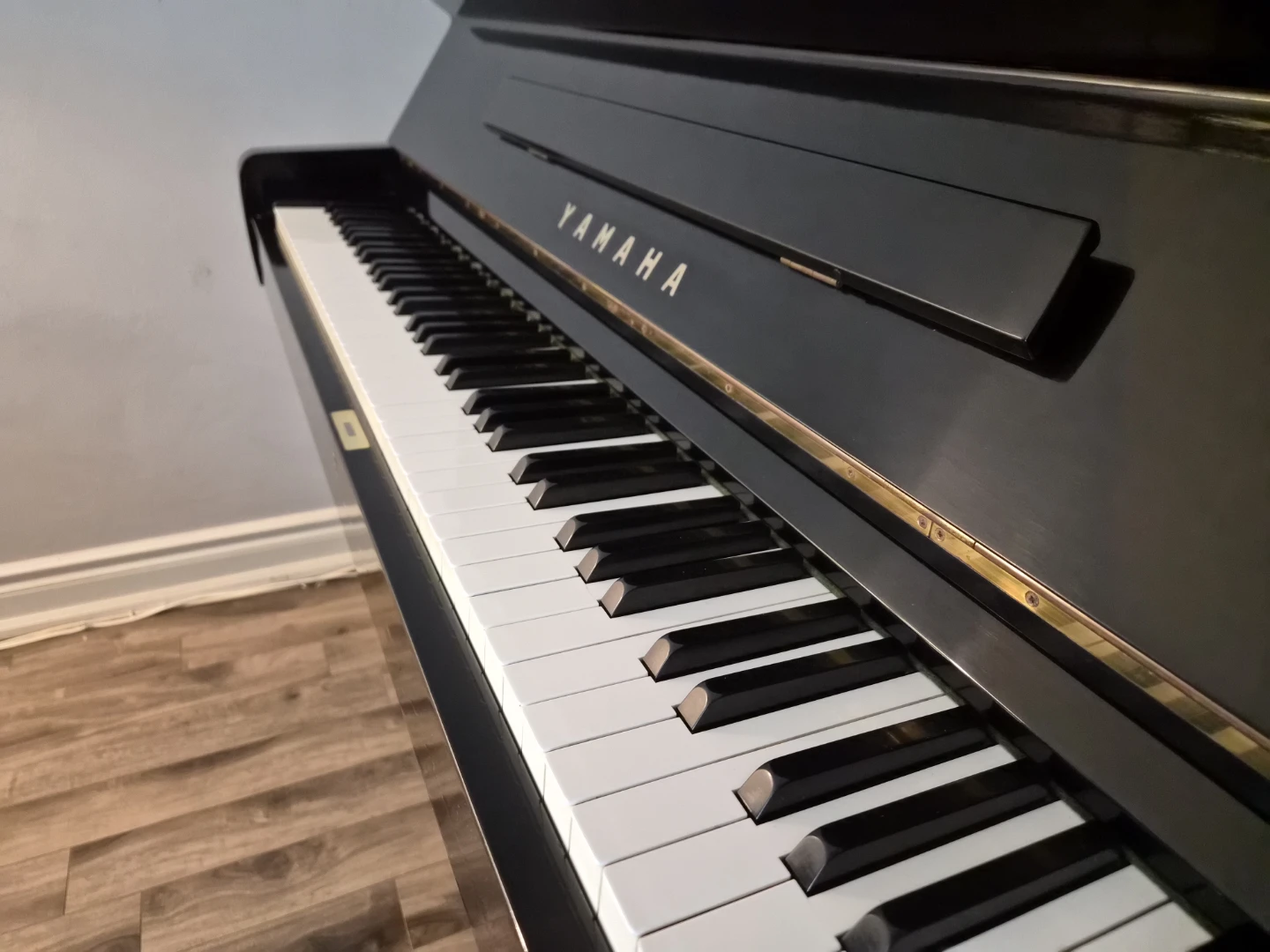 YAMAHA (U1)UPRIGHT PIANO - photo 5