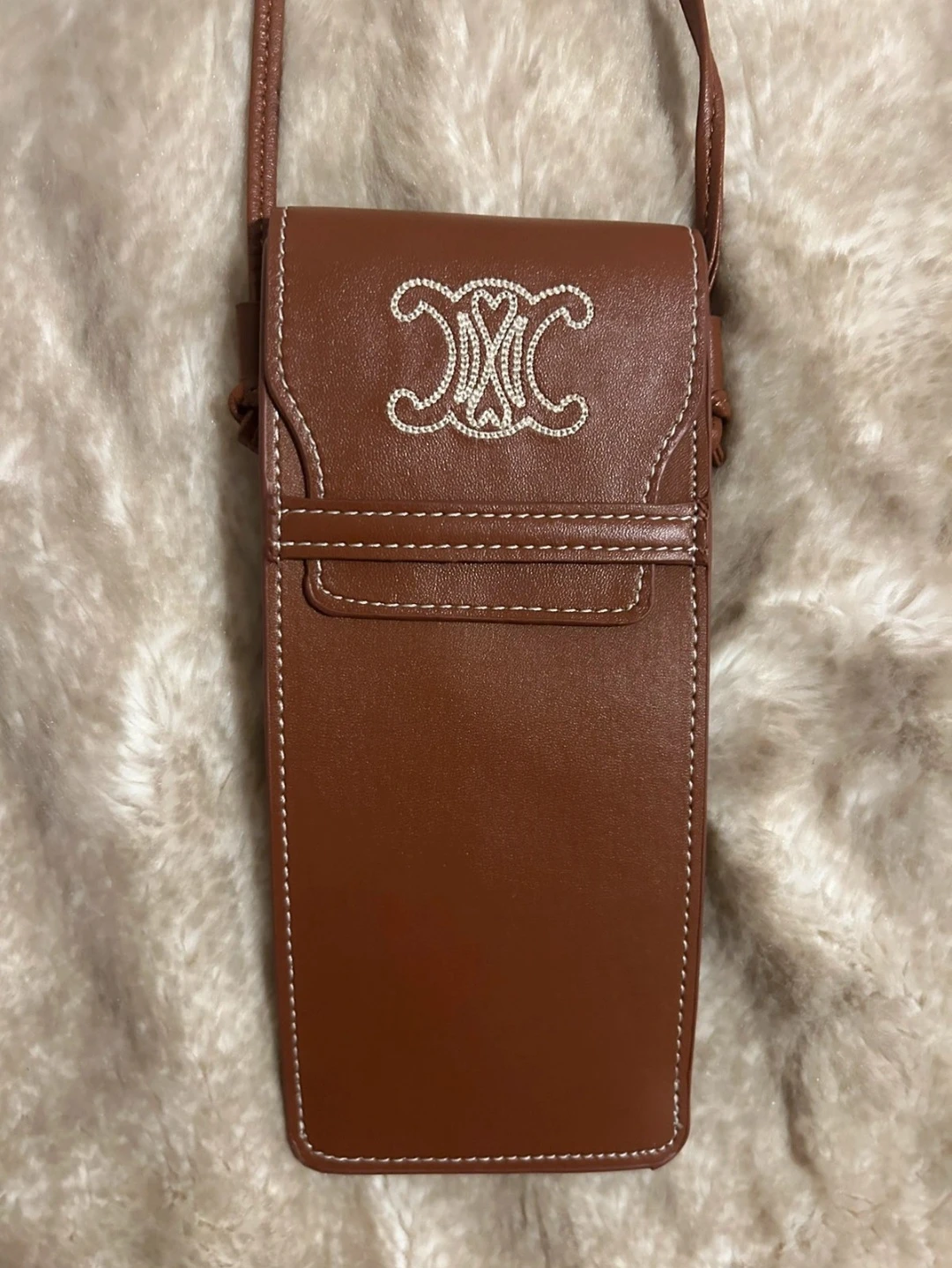 Triomphe Phone Pouch