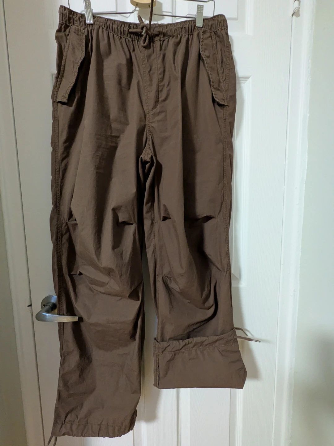 H&M Brown Cargo Pants - Size M