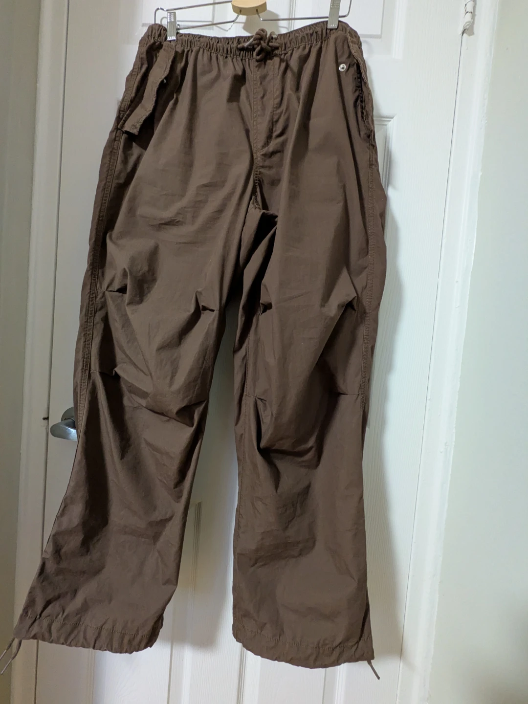 H&M Brown Cargo Pants - Size M - photo 3