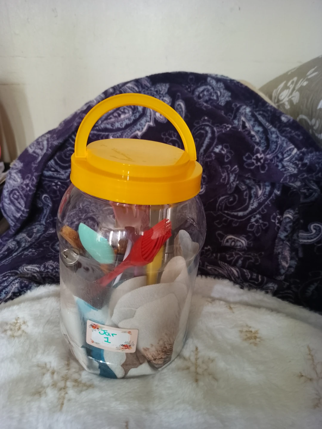 Jar # 1. Plastic Kitchen Utensil Set with Jar 14 pieces