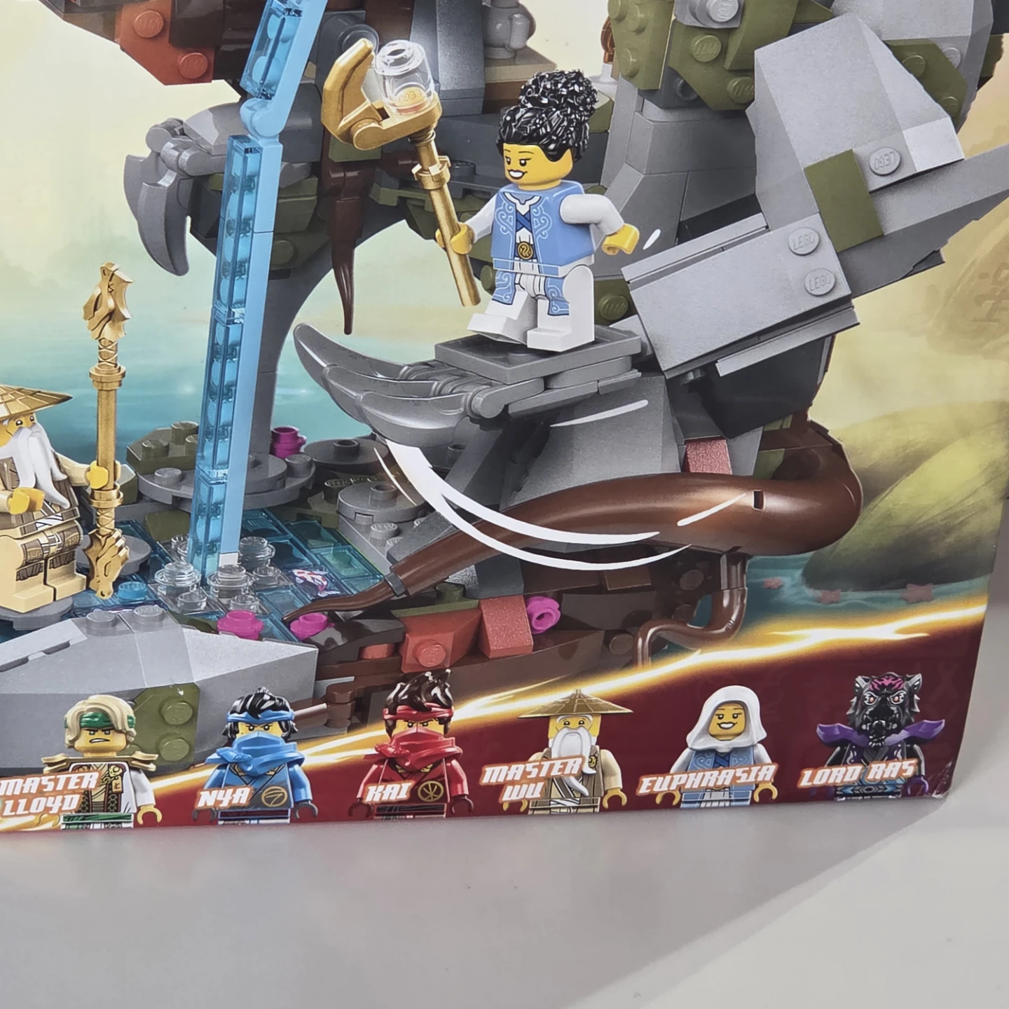LEGO Ninjago 71819 Dragon Stone Shrine Building Set - photo 2