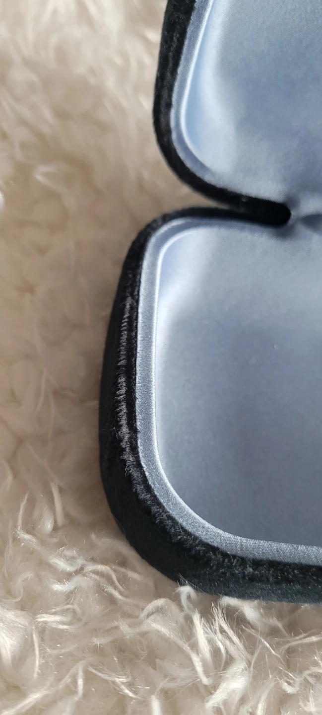 Gucci Black Velvet Eyeglass Case - photo 4