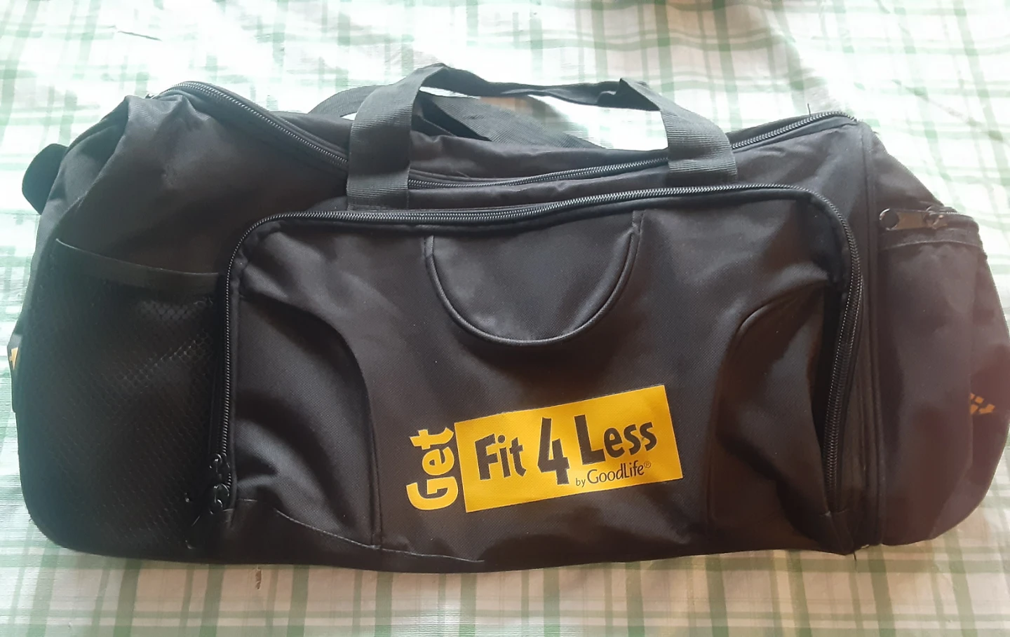 Fit 4 Less by Goodlife Duffle Bag - photo 3