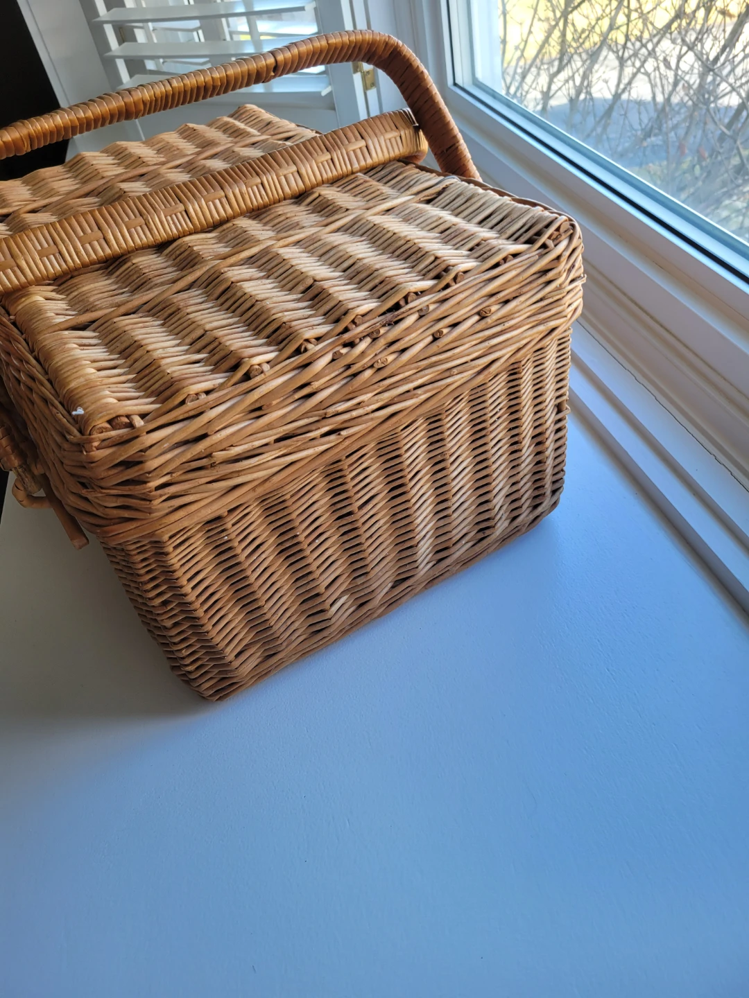 Wicker Picnic Basket with Handles - photo 3
