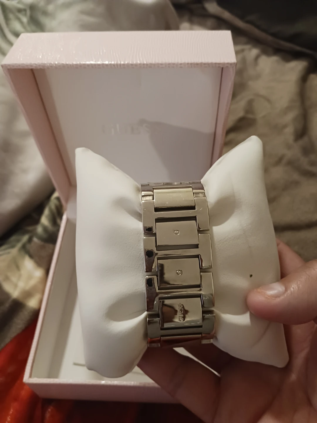 Guess Women's Watch with Original Box - photo 2