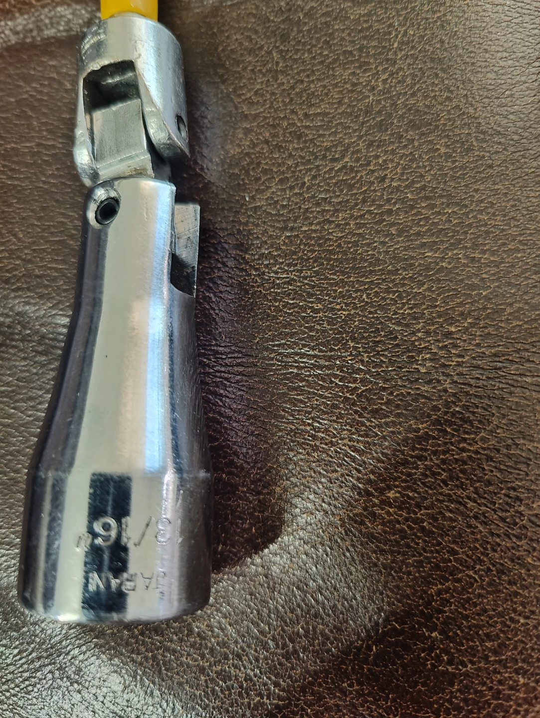 T-Handle Socket Wrench Set 5/8 and 13/16 - photo 2