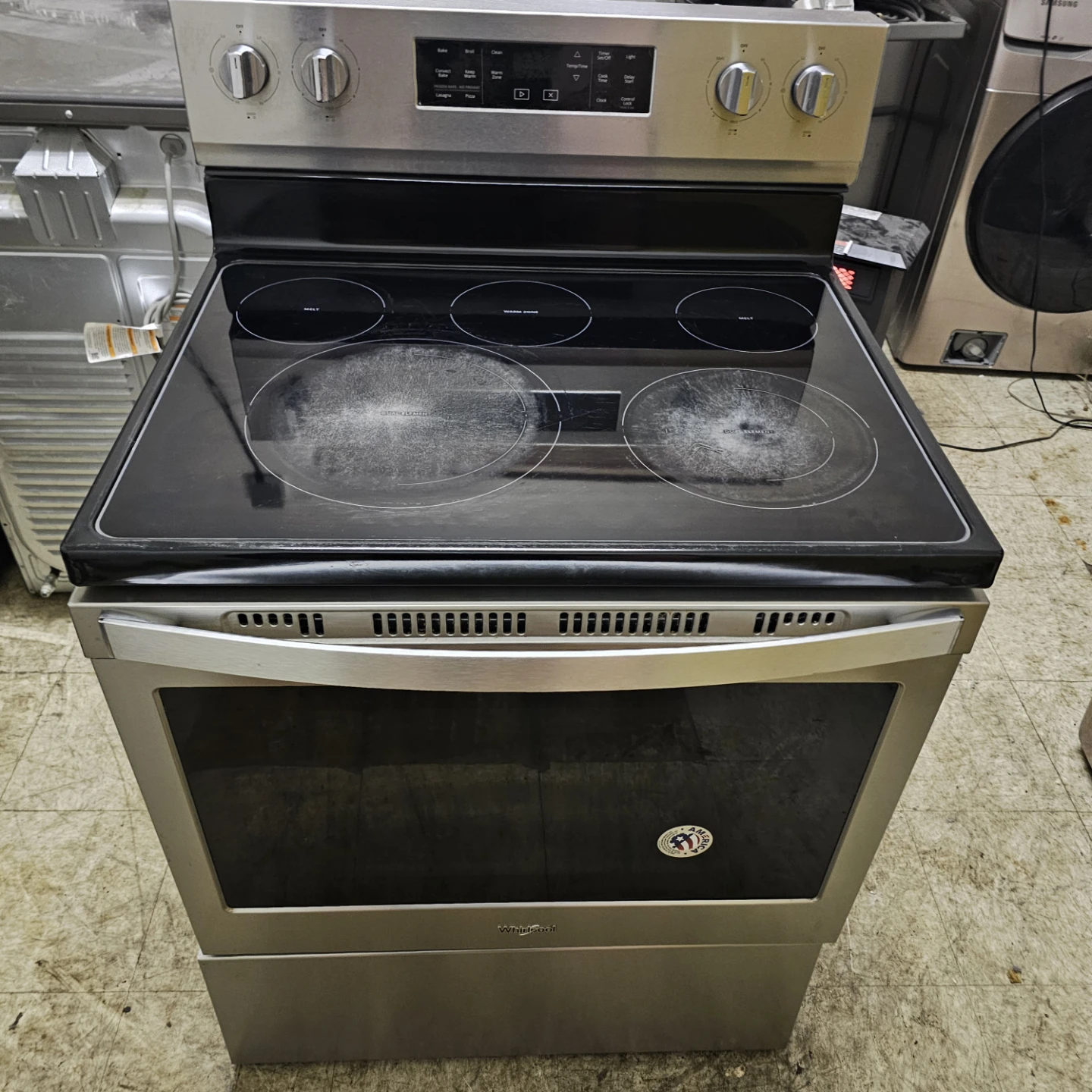 Whirlpool Electric Range with Glass Cooktop