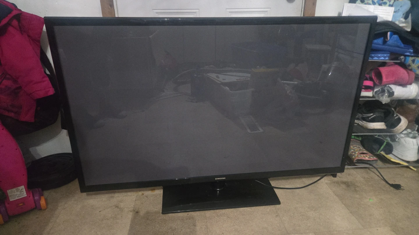 Samsung Flat Screen TV 50"