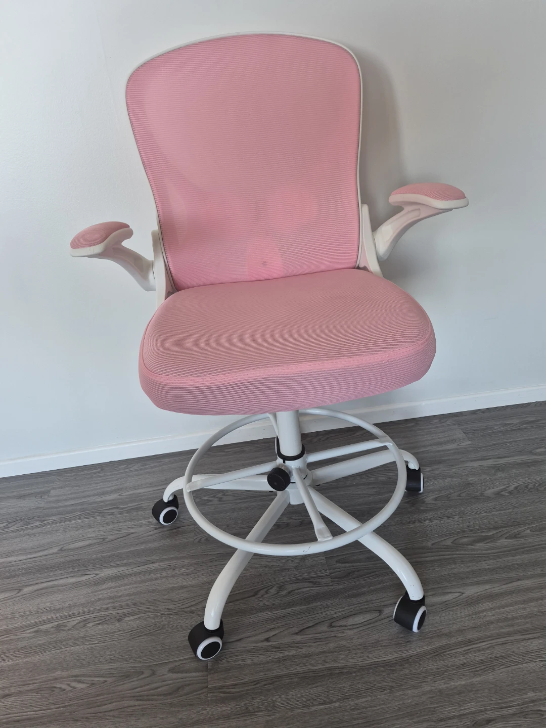 Pink Ergonomic Office Chair - photo 3