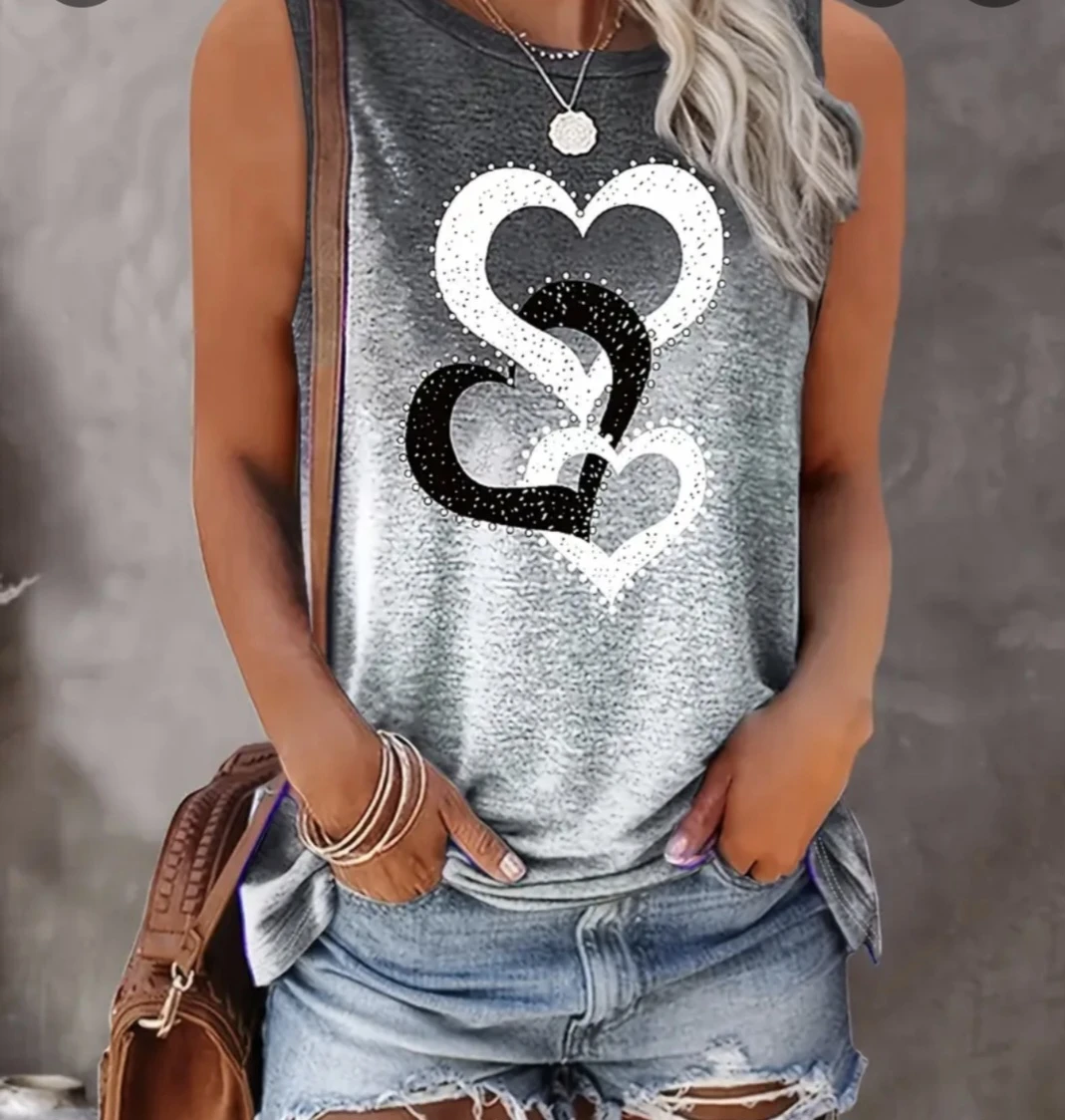 Women's Ombre Heart Tank Top