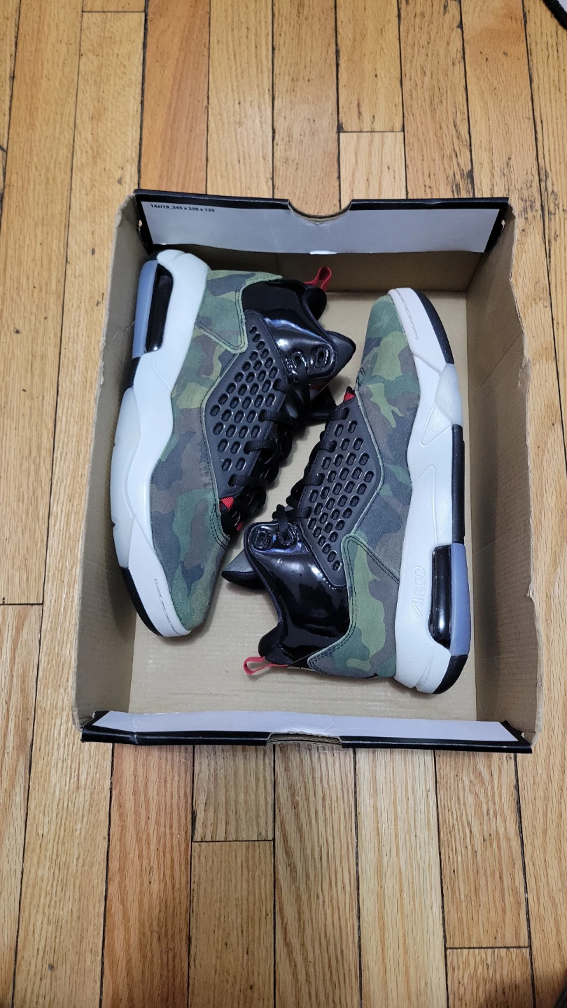 Jordan Air 200E Camo Sneakers Size 7