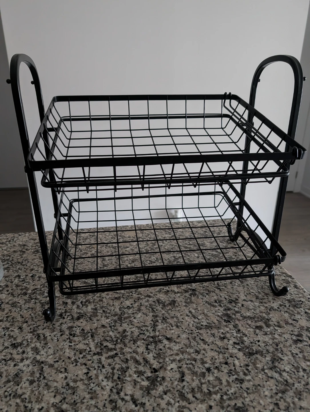Black Wire 2-Tier Fruit Basket