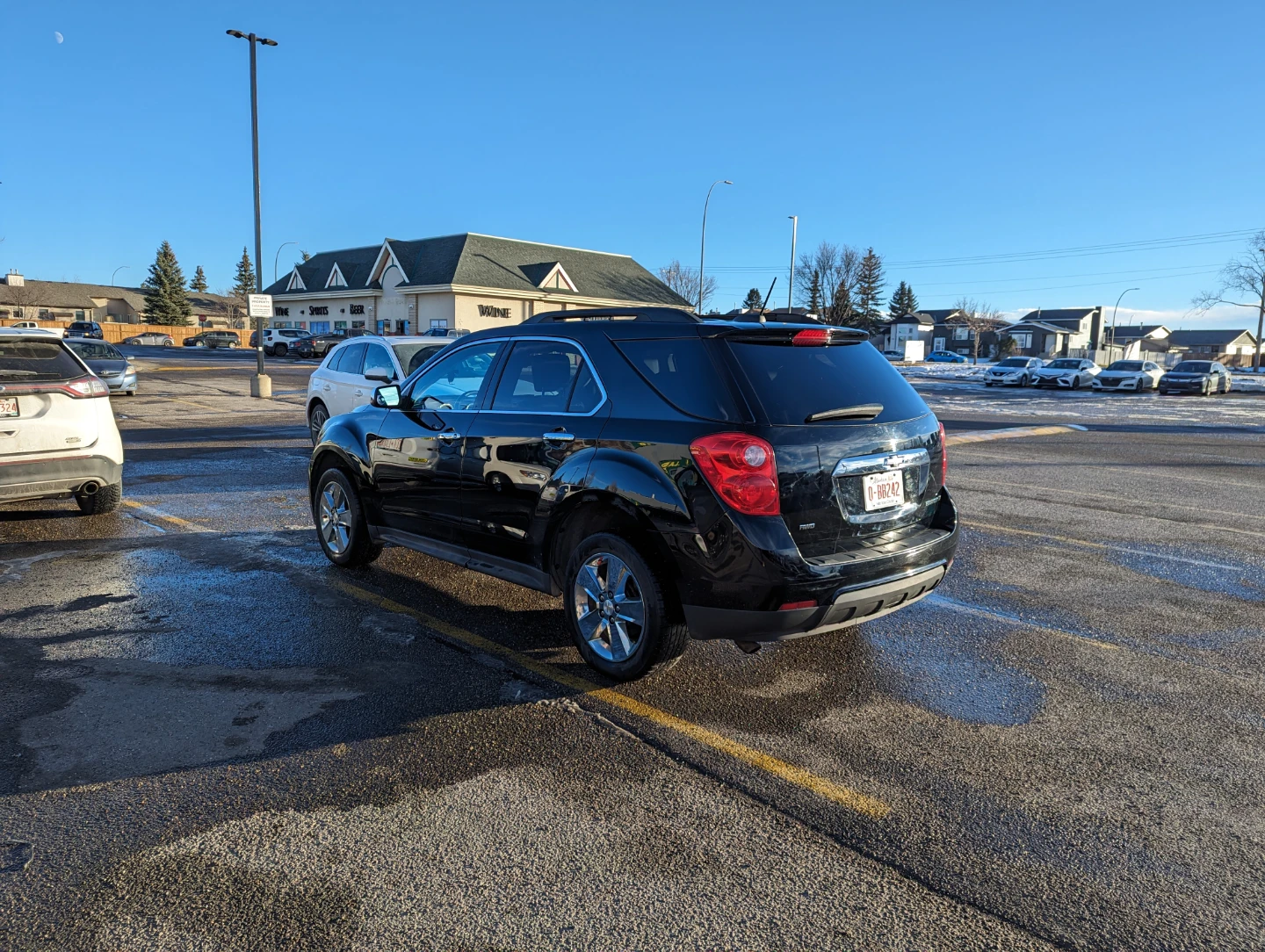 Black Chevrolet Equinox SUV - photo 3