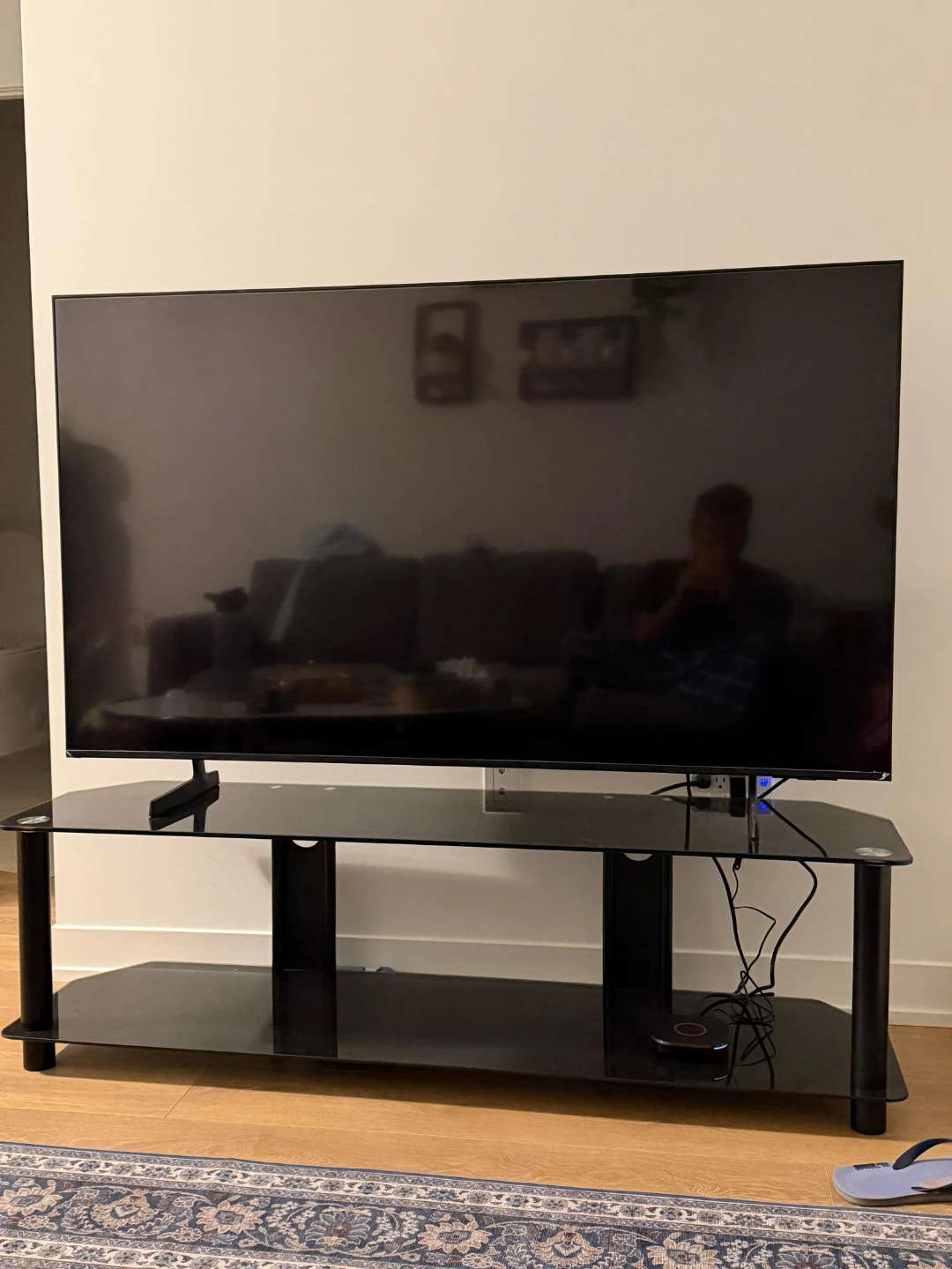 Samsung 60" Crystal UHD DU6900 Smart TV - photo 2
