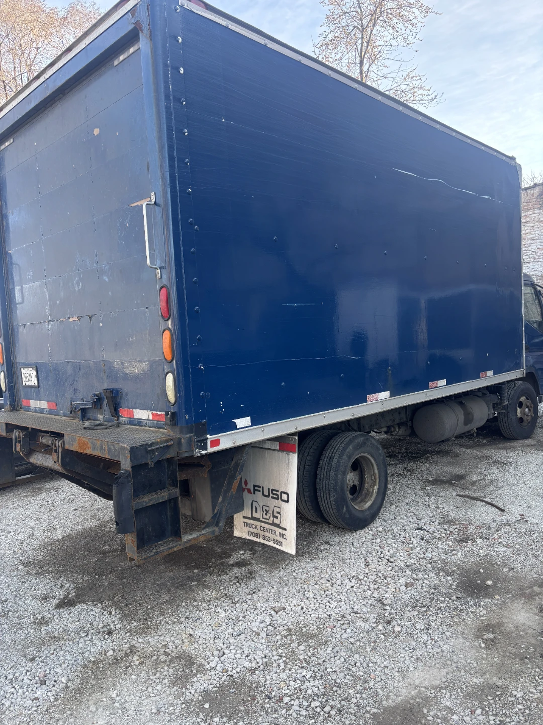 Used FUSO Box Truck - photo 3