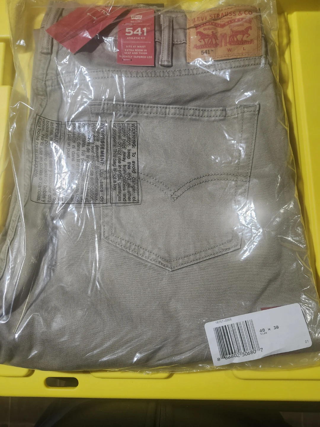 Levi's 541 Athletic Fit Jeans - Khaki, Size 40x38