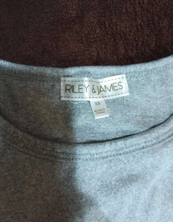 Riley & James Gray Graphic T-Shirt - photo 3