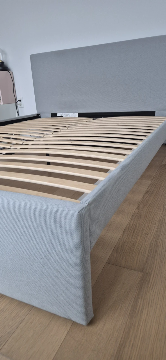 Gray Upholstered Platform Bed Frame + mattress + topper - photo 2