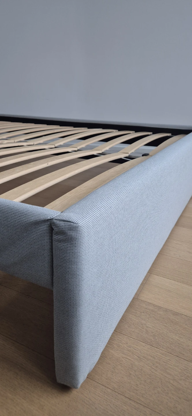 Gray Upholstered Platform Bed Frame + mattress + topper - photo 3
