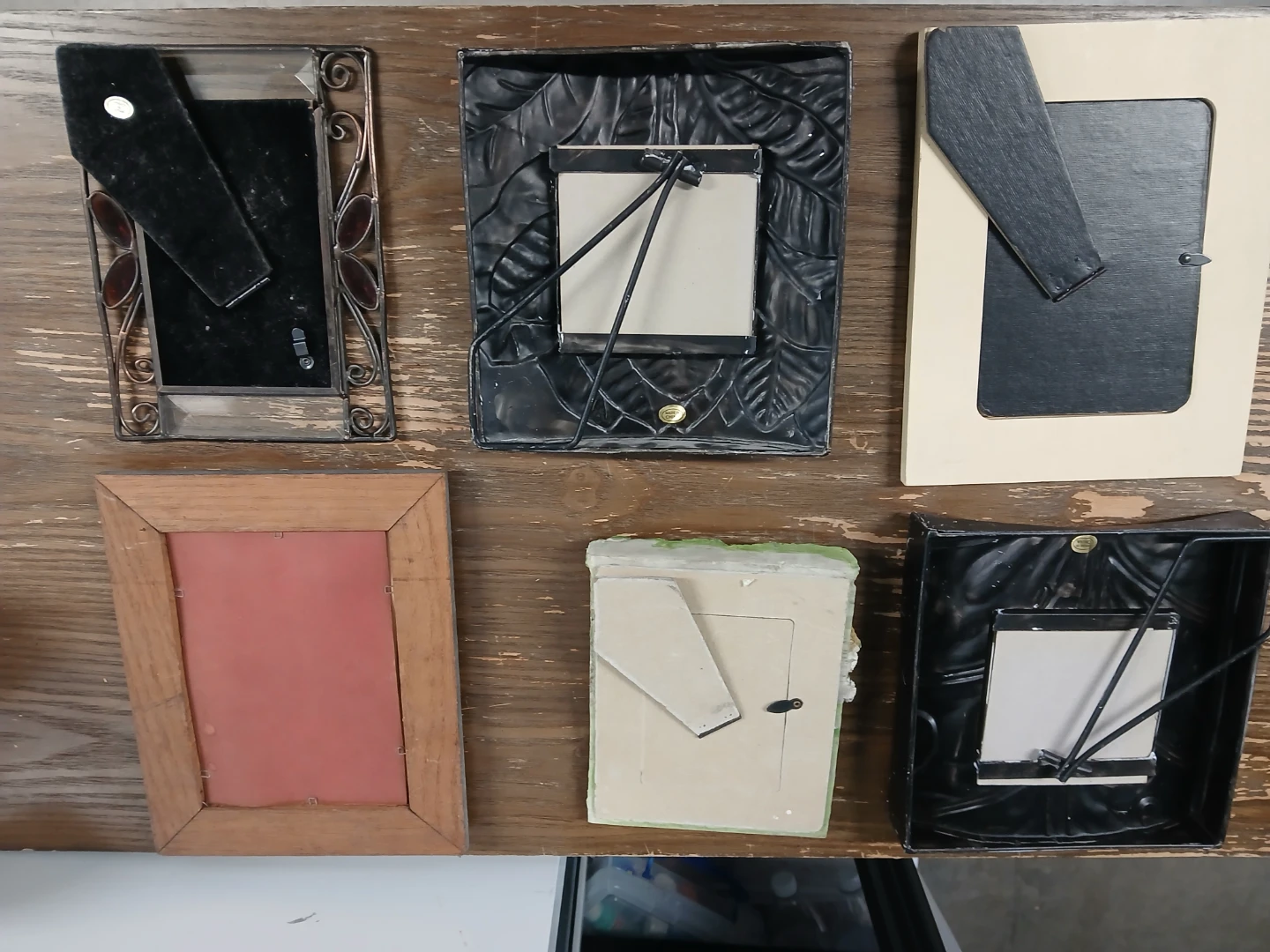 6 Assorted Photo Frames - photo 5